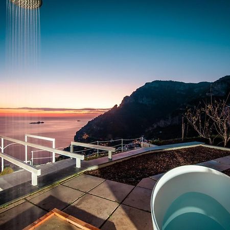 Villa La Tagliata Spectacular Jacuzzi Tub Amazing View And Private Parking Garage Positano Exterior photo